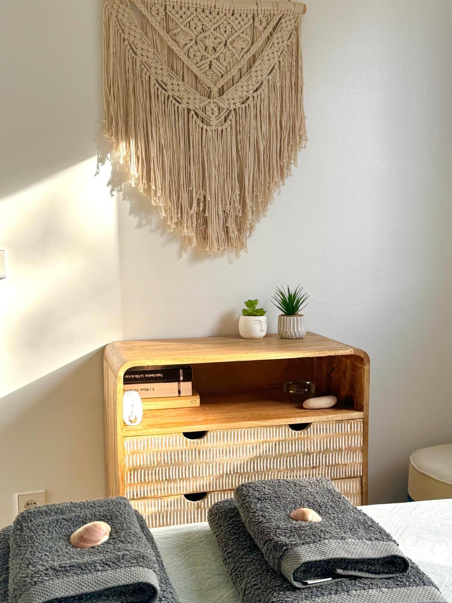 Appartement Nobe Es Pujols Proche Plage, Vue Mer 외부 사진